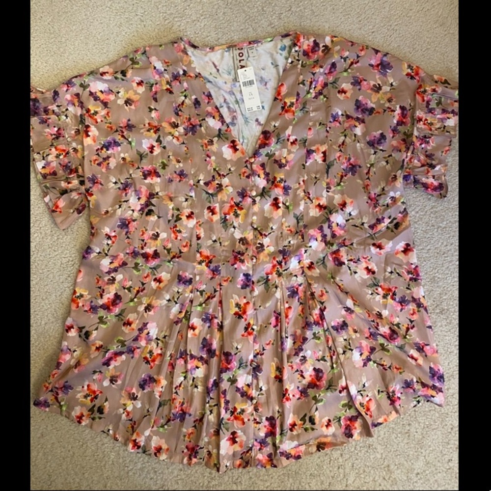 Anthropologie Floral Top with Ruffle Sleeve